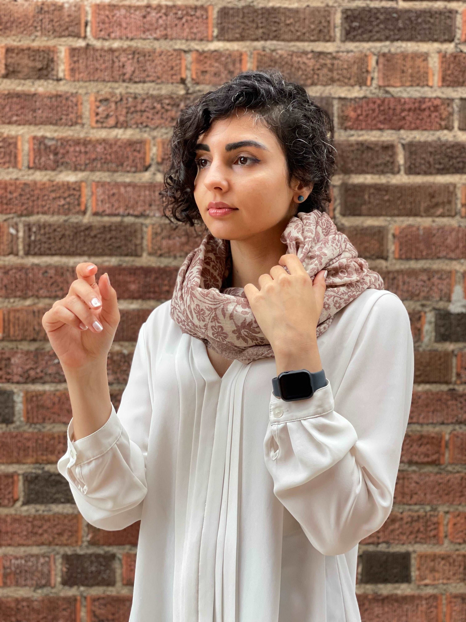 {Elevate your style} - opulent {cashmere scarves} from {garvari} - Shop now at {Garvari}