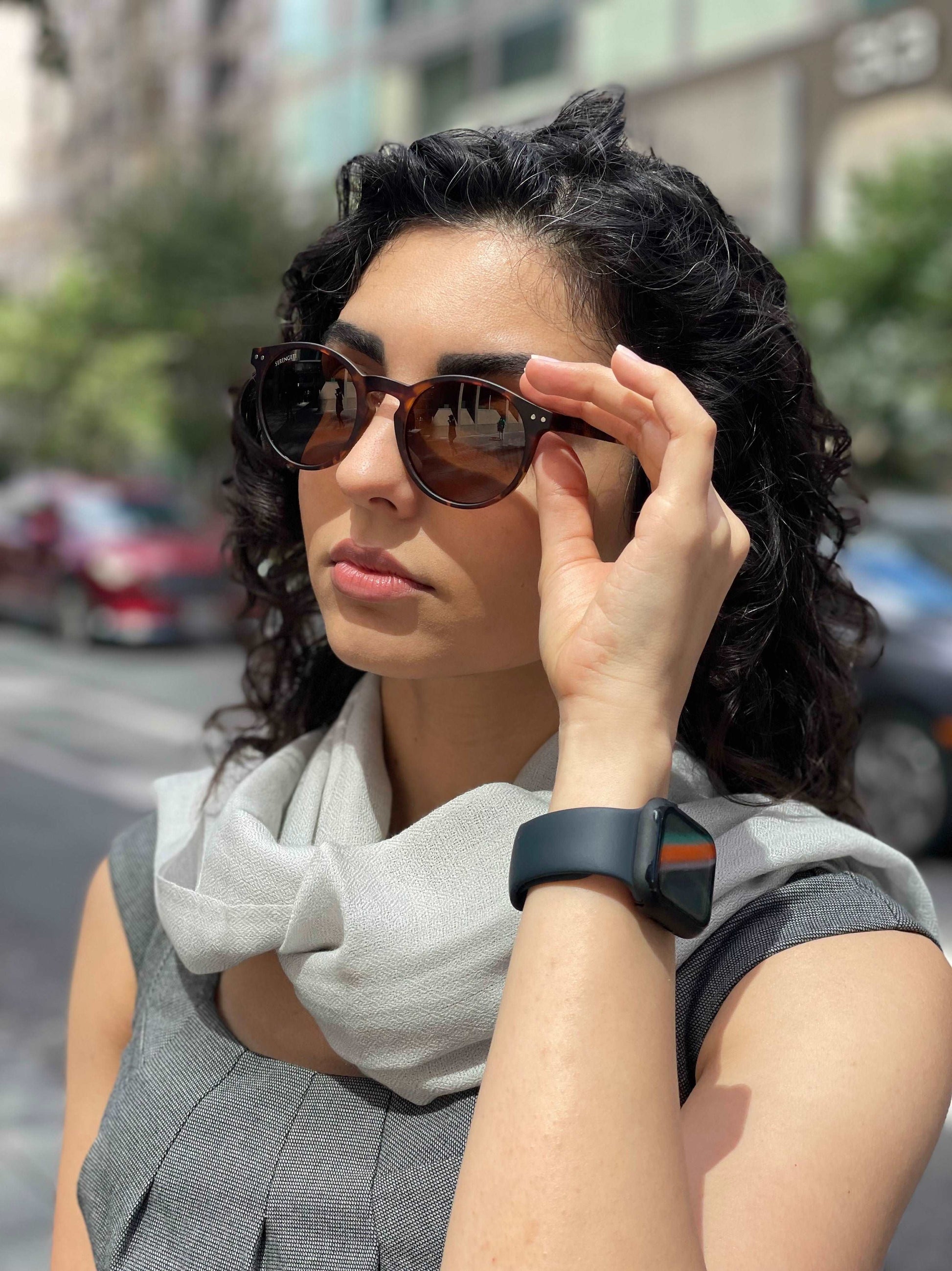 {Elevate your style} - opulent {cashmere scarves} from {garvari} - Shop now at {Garvari}