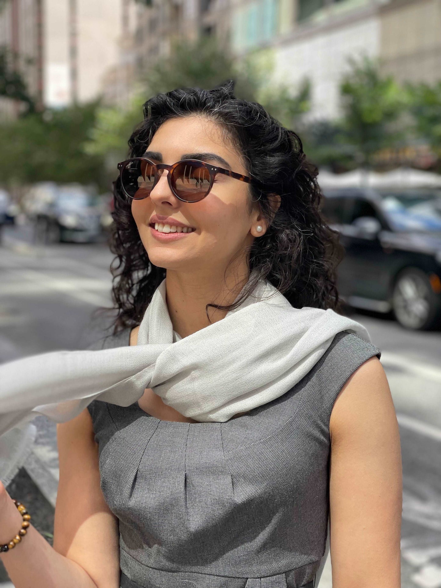 {Elevate your style} - opulent {cashmere scarves} from {garvari} - Shop now at {Garvari}