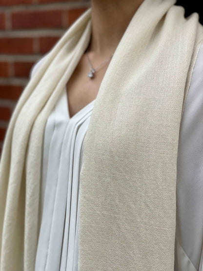 {Elevate your style} - opulent {cashmere scarves} from {garvari} - Shop now at {Garvari}